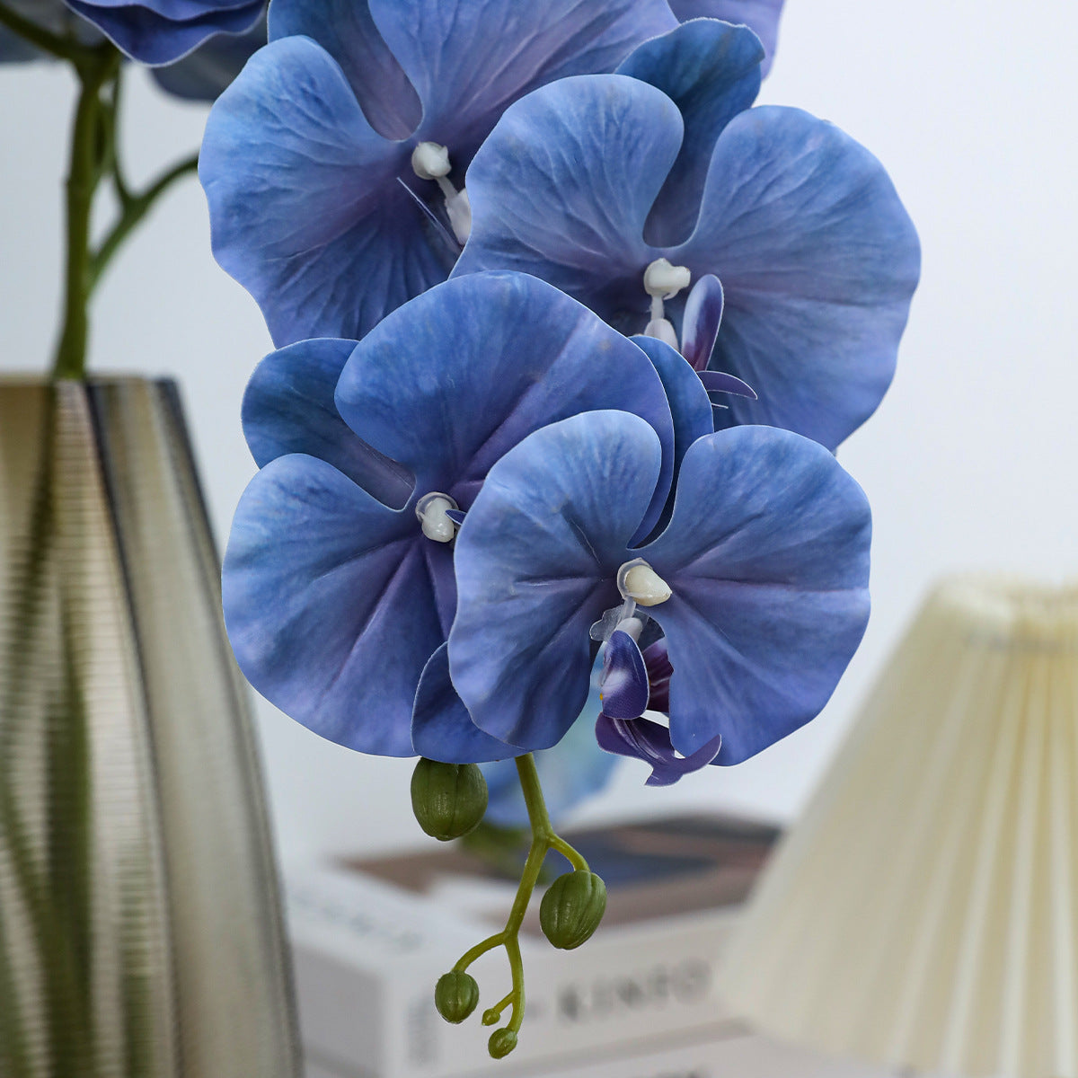 Phalaenopsis Orchidee künstlich 2er-Set, 102 cm langer Orchideenzweig mit 9 Blüten, Kunstblume für hohe Vasen, Hochzeit, Dekoration, extrem realistische Optik