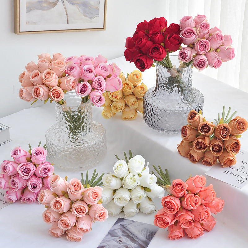 Rosenstrauß Kunstblumen 24 cm, Kleines Seidenblumen-Bündel, Täuschend echte Rosen für Tischdeko, Hochzeit & ganzjährige Dekoration