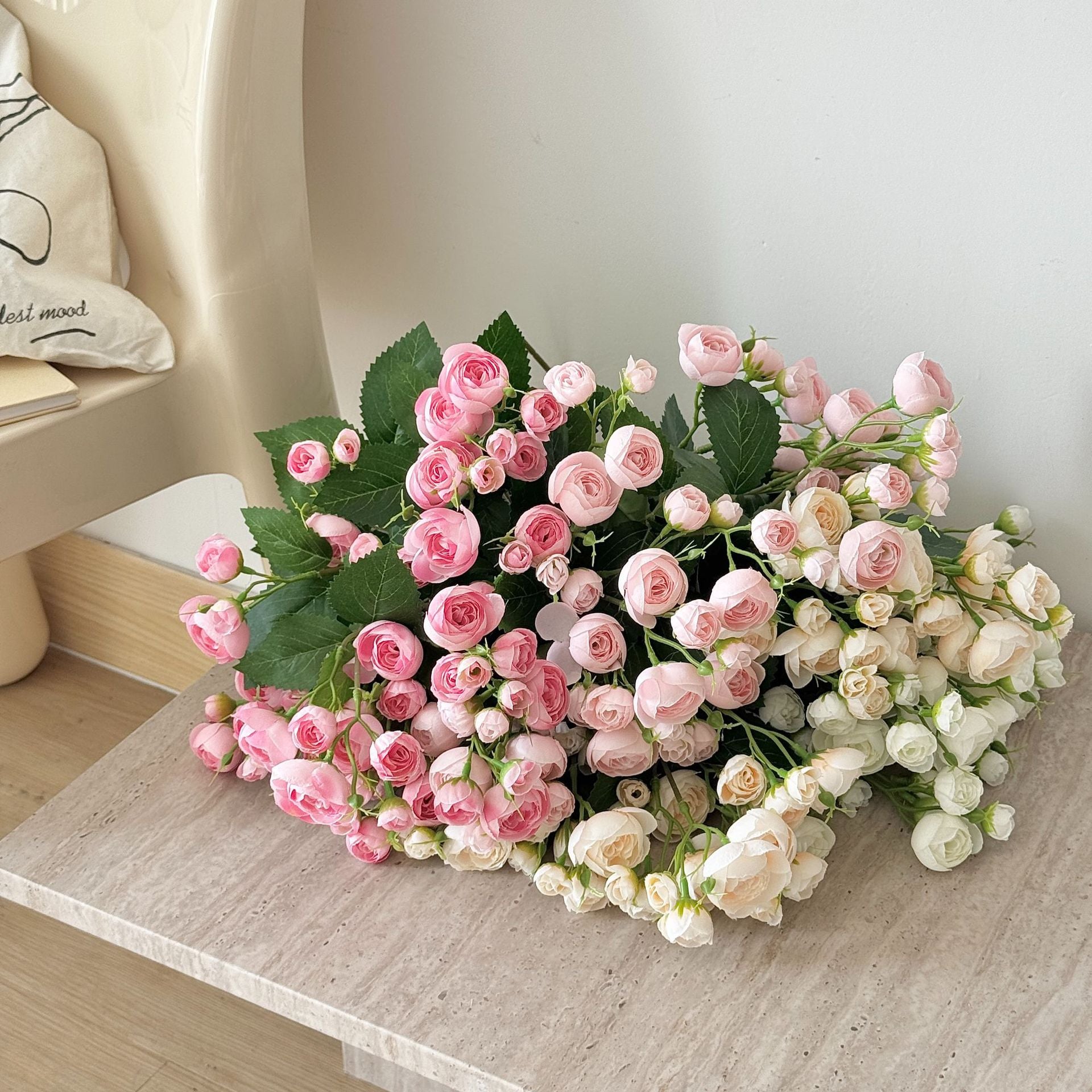 12-Kopf Kunstblumen Teeknospen, 46 cm, realistisch, 4 Farben – ideal für Hochzeiten, Dekoration & Einzelhandel