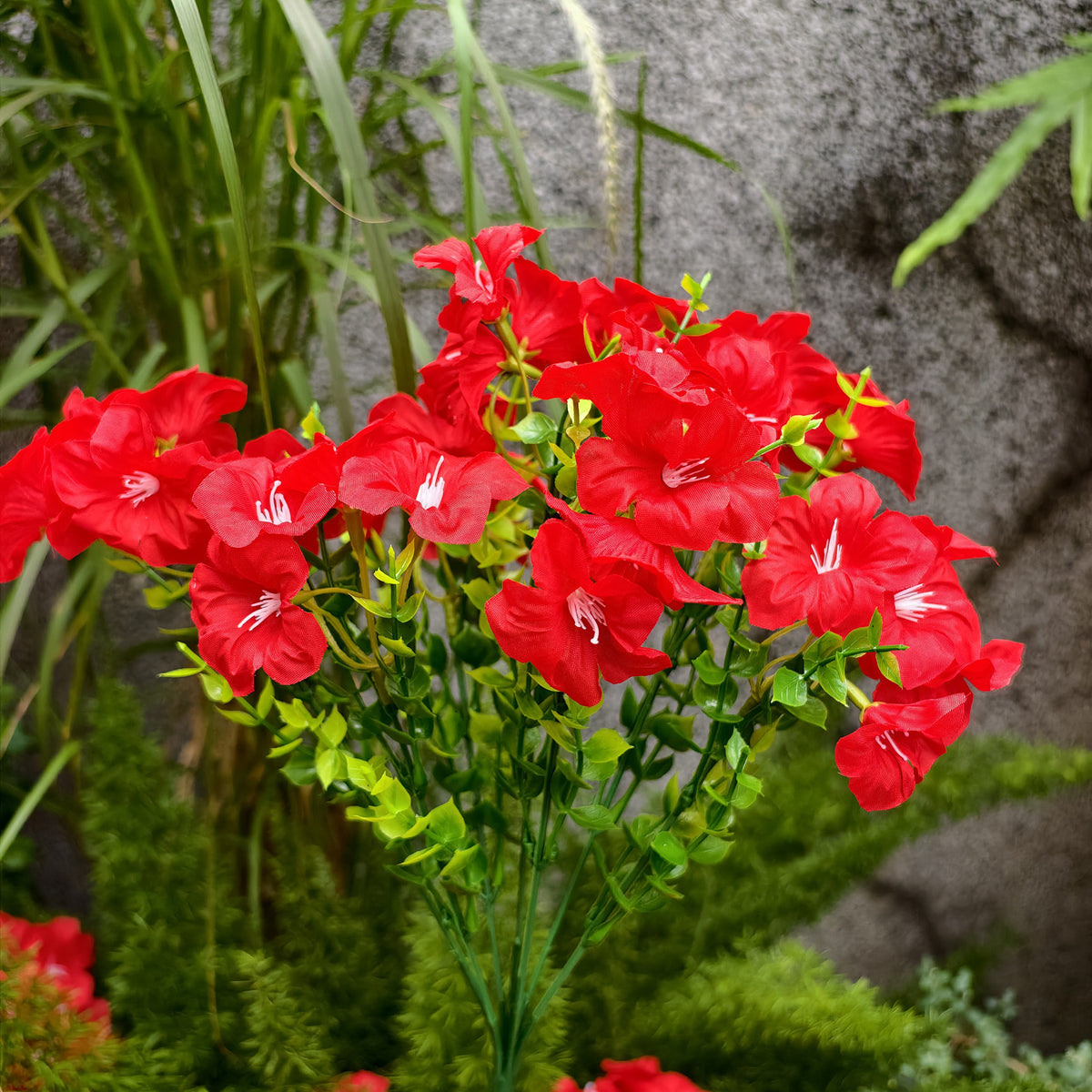 Kunstblumen wie Echt, 9 Bündel Künstliche Blumen Balkonpflanzen Outdoor Wetterfest, Fake Blumenstrauß UV-beständig Frühlingsdeko Gefälschte Blumen Deko Frühling für Innen Draußen Balkon