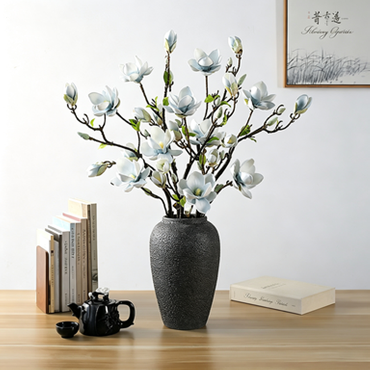 Magnolienzweig künstlich 82 cm, täuschend echte Kunstblume mit Real-Touch-Haptik, langstieliger Dekozweig für hohe Vasen, Hochzeit, Gastronomie