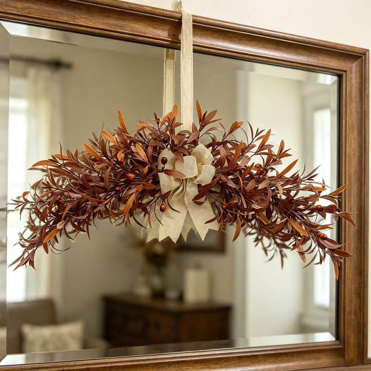 Olivenzweig Girlande 80cm, künstlicher Kranz in Kaffeebraun, täuschend echte Herbstdeko für Wand & Tür, für Hochzeit, Gastronomie & Zuhause