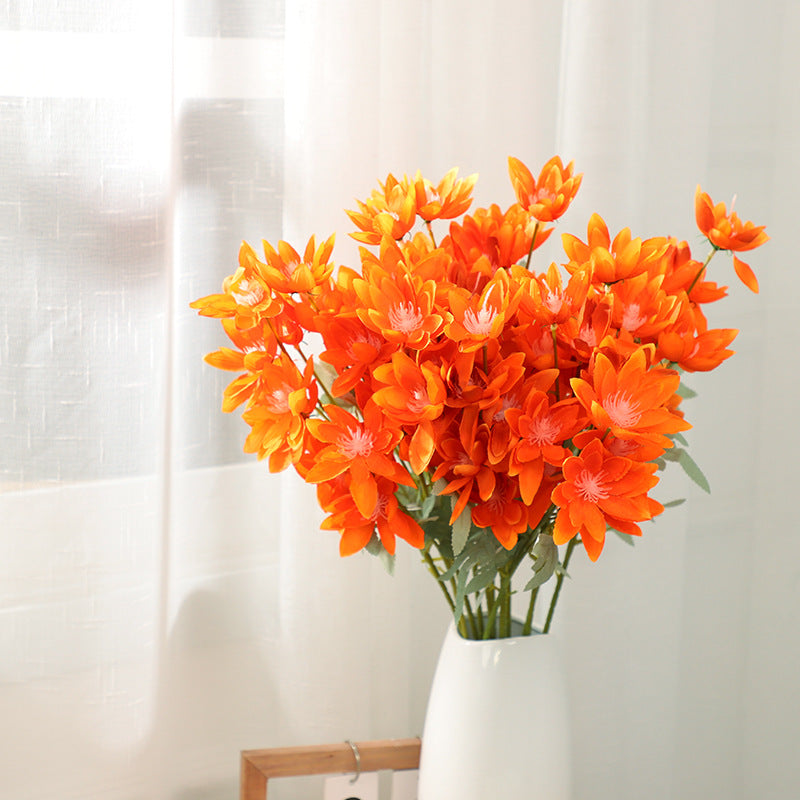 Kunstblume Schneelotus 60 cm, 6-köpfiger Stiel mit großen Blüten, hochwertige Seidenblume für Hochzeit, Vase, Gestecke & Dekoration