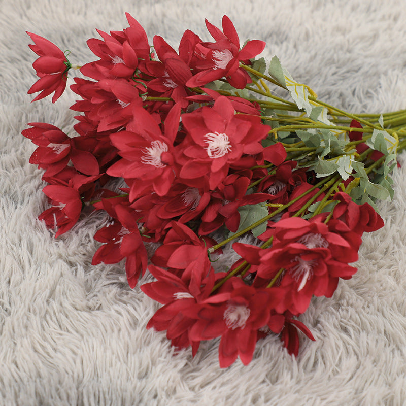 Kunstblume Schneelotus 60 cm, 6-köpfiger Stiel mit großen Blüten, hochwertige Seidenblume für Hochzeit, Vase, Gestecke & Dekoration