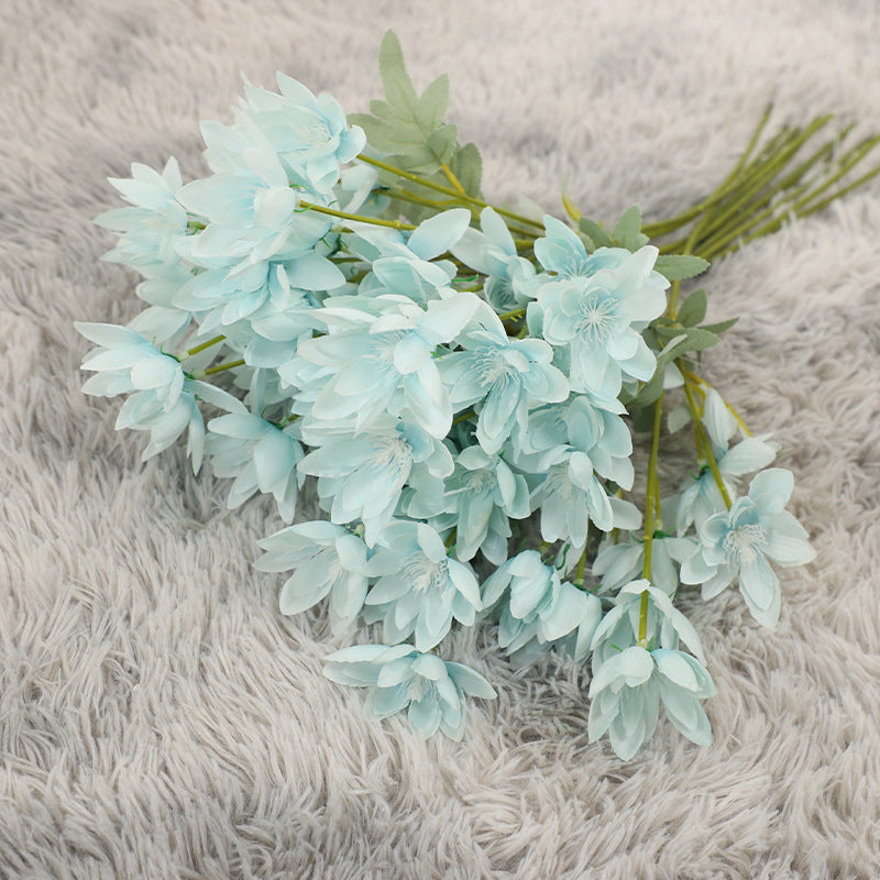 Kunstblume Schneelotus 60 cm, 6-köpfiger Stiel mit großen Blüten, hochwertige Seidenblume für Hochzeit, Vase, Gestecke & Dekoration