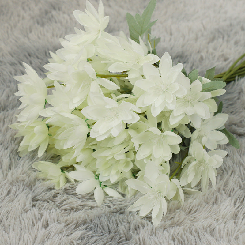Kunstblume Schneelotus 60 cm, 6-köpfiger Stiel mit großen Blüten, hochwertige Seidenblume für Hochzeit, Vase, Gestecke & Dekoration