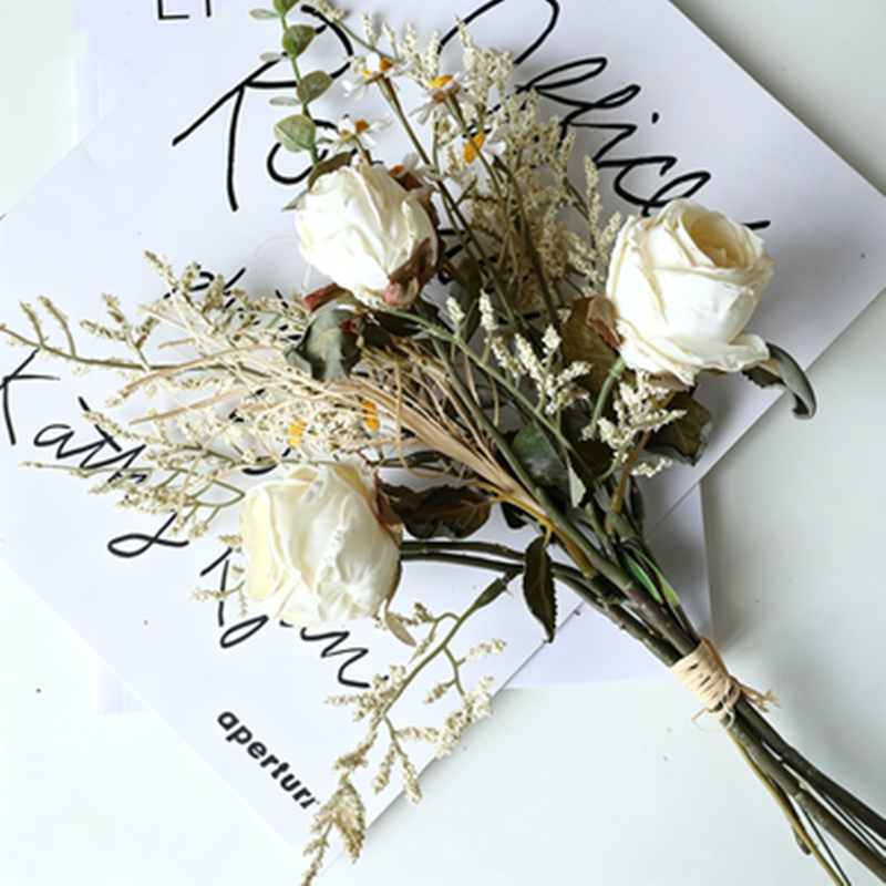 Kunstblumen Strauß Herbst, 36 cm, Rose mit gebrannter Optik & Chrysantheme, Realistische Seidenblumen für Vase, Tischdeko, Hochzeit, Vintage Deko