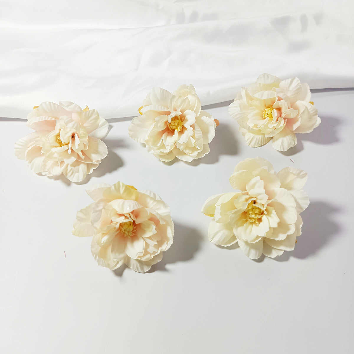 Realistische Kunstblumen Schlaflilien, 7 cm, 10 Stück, für Hochzeiten, DIY-Bastelprojekte, Wohnkultur, Floristenbedarf