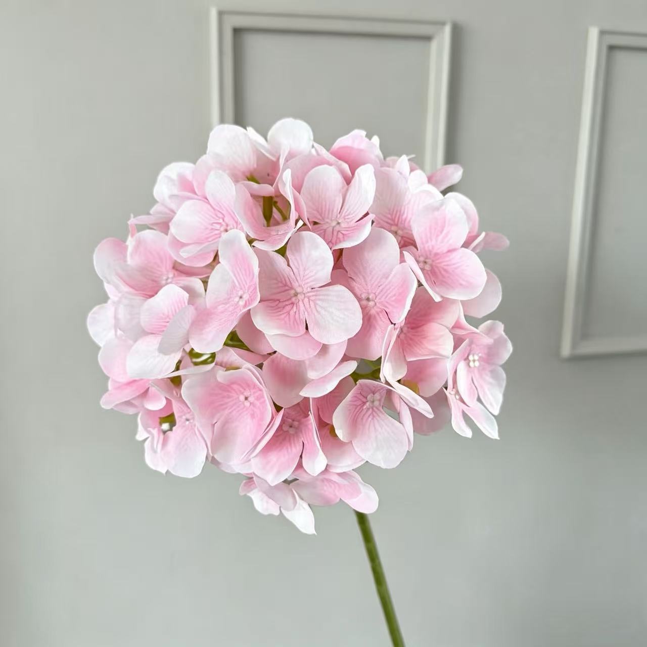 Künstliche Hortensie, 67 cm, hochwertig naturgetreu, für Hochzeit, Trauerfeier, Dekoration, Innenraum, 1 Stiel