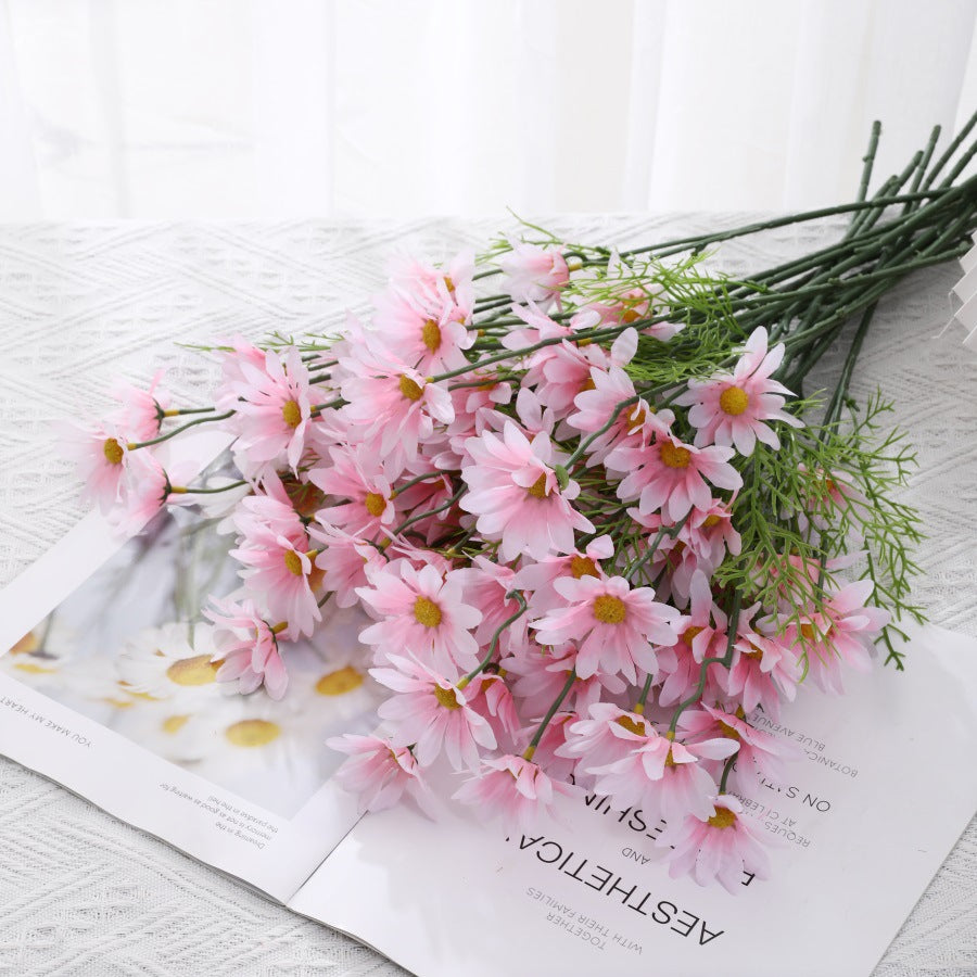 Künstliche Gänseblümchen aus Seide, 51 cm, 5 Stiele mit je 5 Blüten, für Zuhause, Hochzeiten und Gewerbe