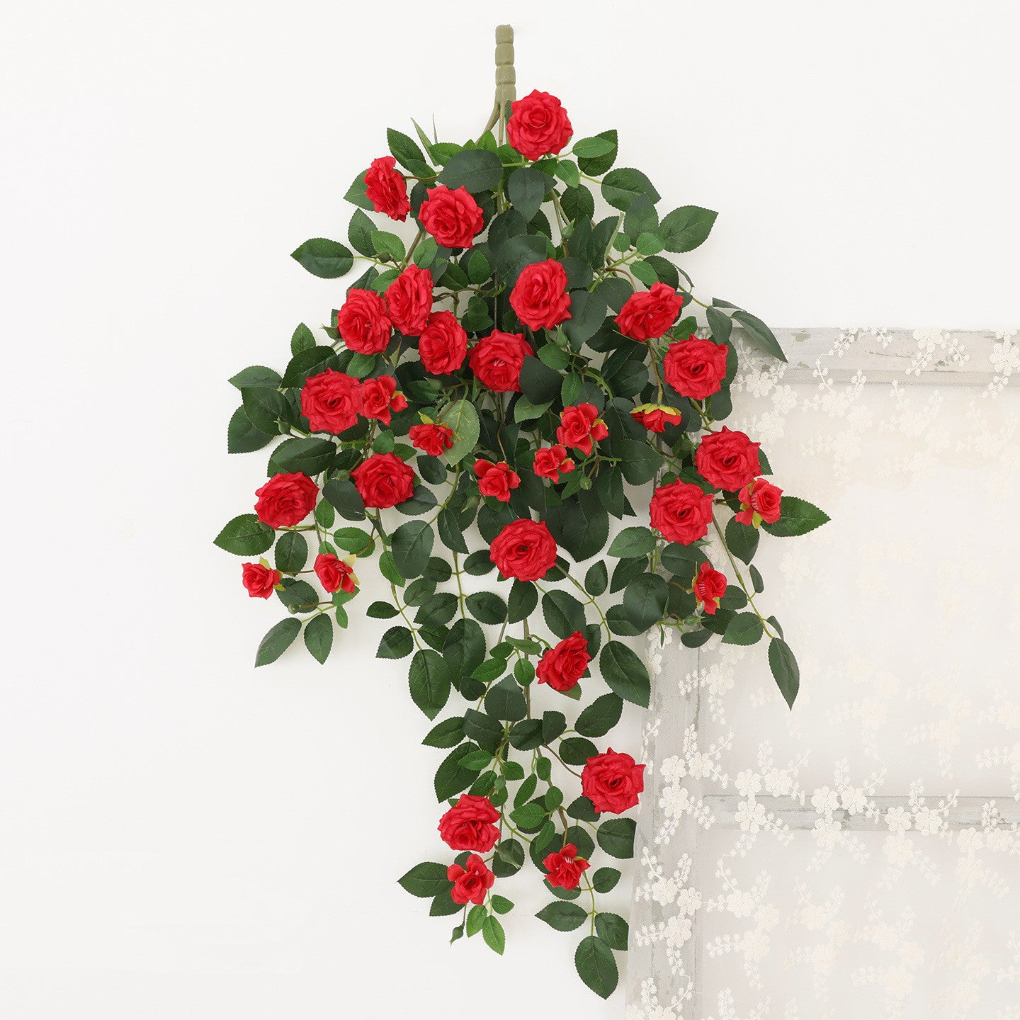Künstliche Rosenranke, 90 cm Seidenblumen, 31 Blüten, wandmontierbar, Raumdekoration, Hochzeit, Event, Café, Hotel, realistisch, pflegeleicht