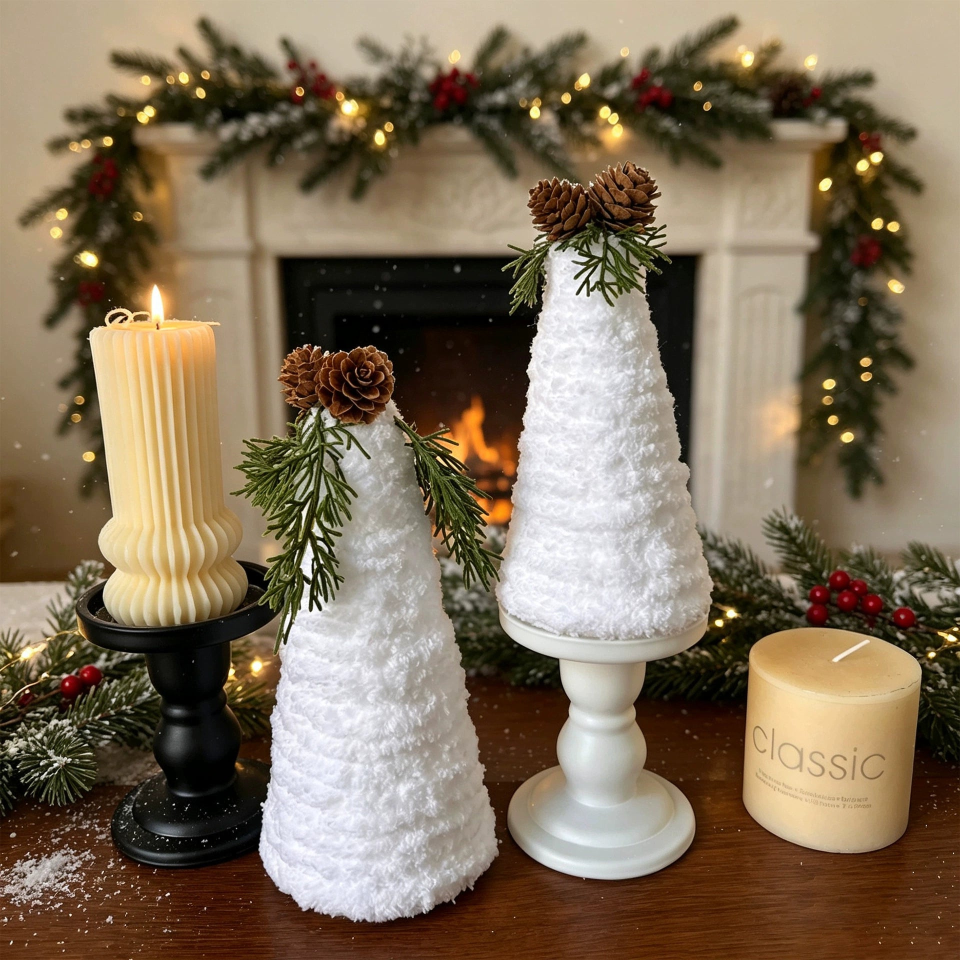 Weihnachts-Deko Set: 2x Tannenzapfen mit Kunstschnee, 9x21 cm & 8,5x17,5 cm, realistische Optik für Tisch, Kamin, Hochzeit, Grabgestaltung, ganzjährige Deko