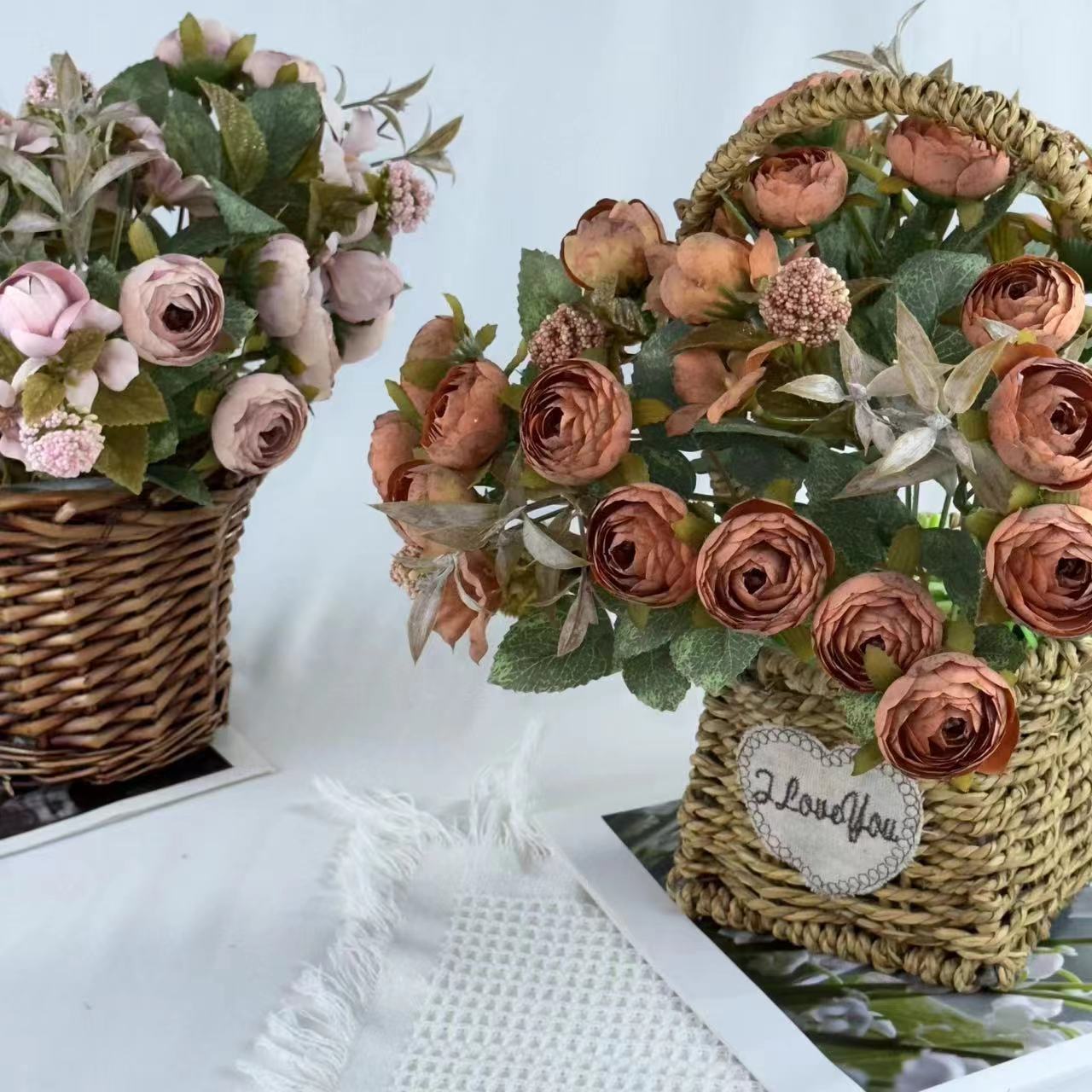Künstliche Blumenstrauß für Hochzeiten, Retro-Stil, 32,5 cm, Rosen, Eukalyptus, Kamelien, Gänseblümchen, Hortensien
