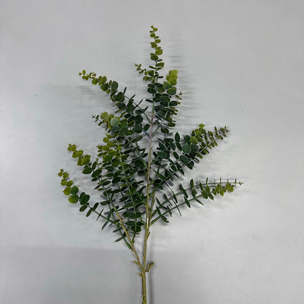 Künstlicher Eukalyptus 80 cm, Buscheinsatz für Floristik, Hochzeit, Beerdigung, Raumdekoration, langlebig, allergenfrei