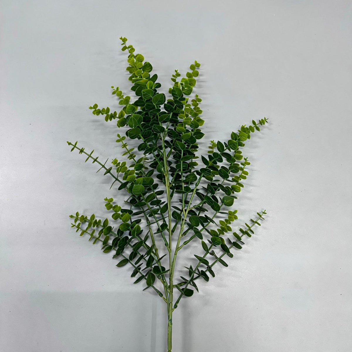 Künstlicher Eukalyptus 80 cm, Buscheinsatz für Floristik, Hochzeit, Beerdigung, Raumdekoration, langlebig, allergenfrei