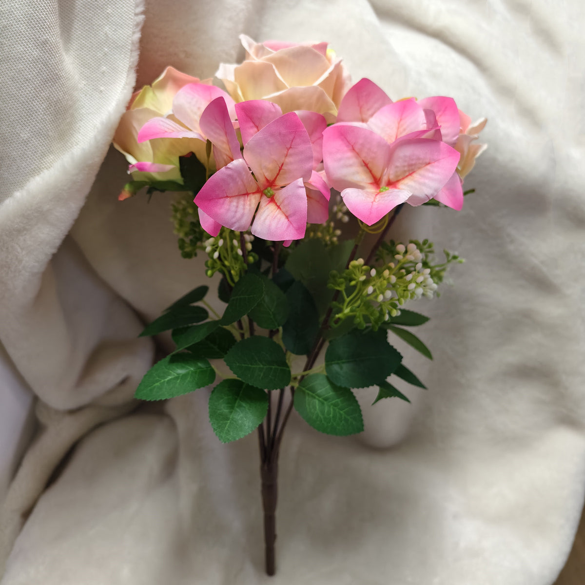 Künstliche Blumenstrauß, Rose und Bougainvillea, Pink/Champagner, 40cm, für Hochzeiten, Zuhause, Feiertage