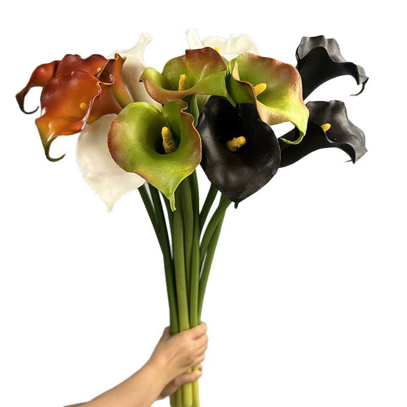 Künstliche Calla-Lilie aus PU, 68 cm, einzelner Stiel, realistisch, für Hochzeiten, Geschäftsräume und Wohnaccessoires, 4 Farben