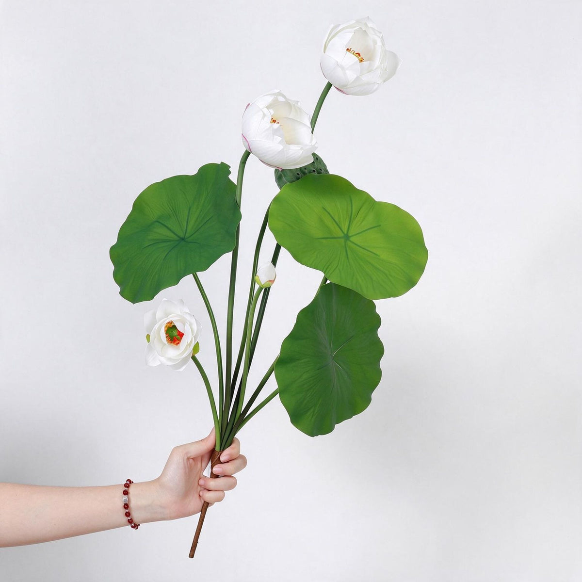Künstliche Lotusblume mit Blättern und Samenkapsel, Bund mit 3 Blüten, PU, für Hochzeit, Hotel und Schaufenster