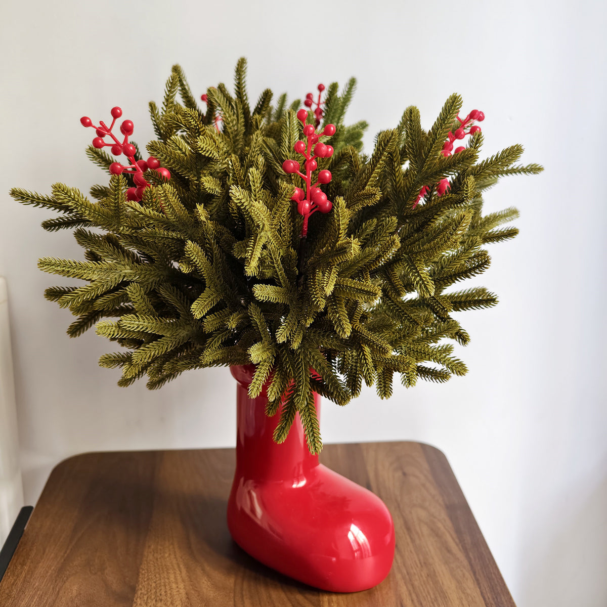 40 cm-Tannenzweige (Norfolk-Kiefer) mit Holunderbeeren