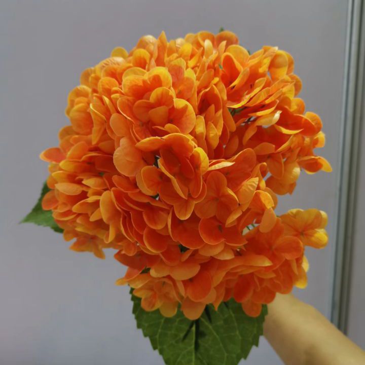 Großhandel: 53cm Kunst-Hortensie-Blumen, Real Touch-Hortensie-Stängel für Hochzeitsdekorationen