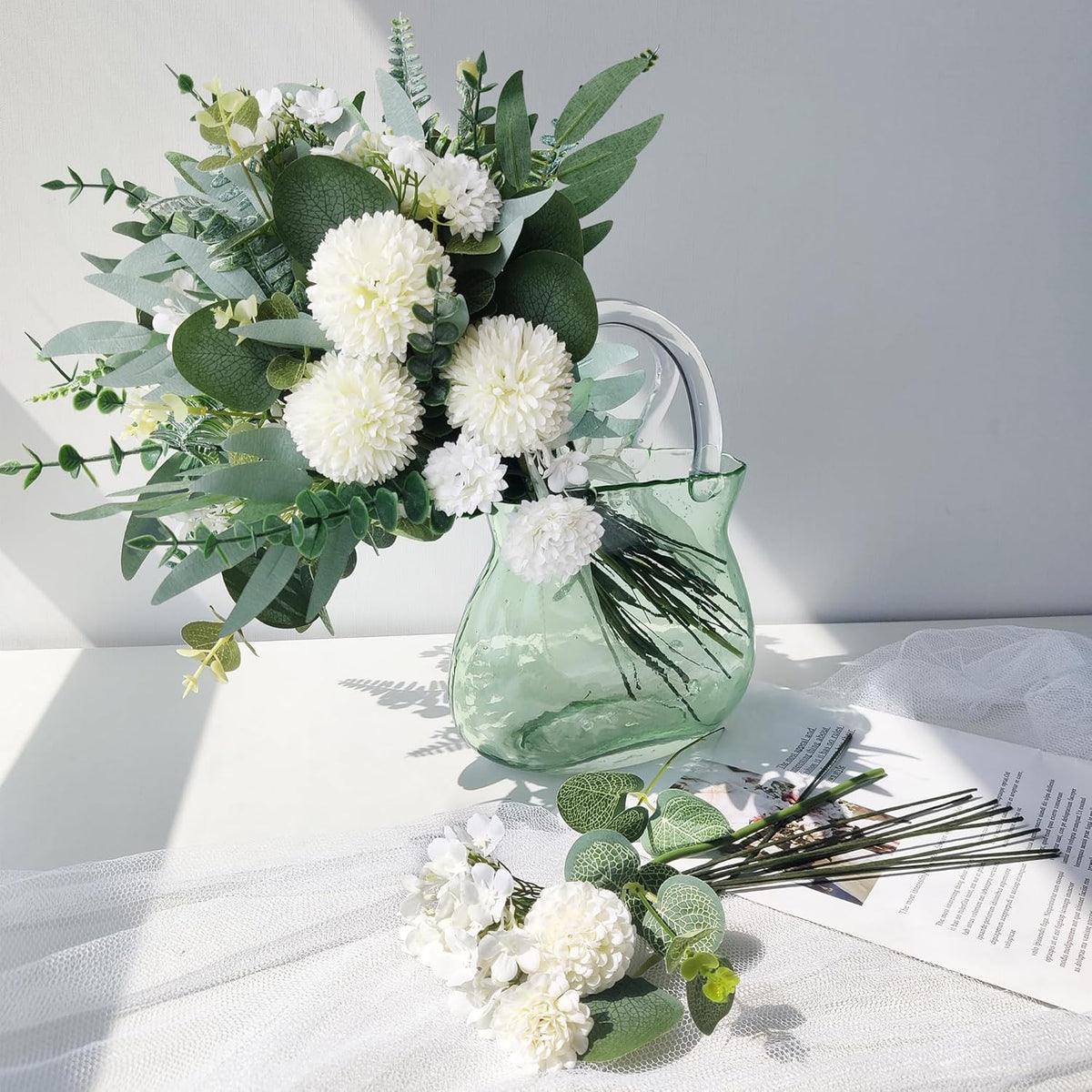 55 Stück Künstliche Zweige & Kunstblumen, Weiß Blumen Blätter Künstlich Dekozweige, Kunst Blumen Kunstblumenstrauss Eukalyptus Hortensien für DIY Blumenstrauß Brautstrauß Hochzeit