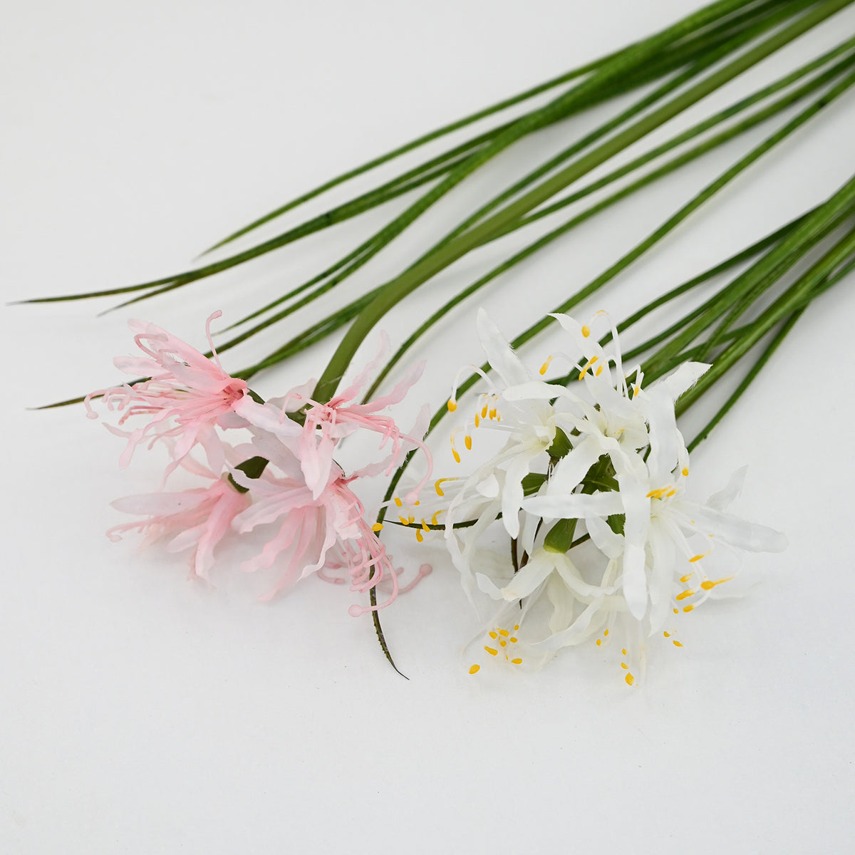 56 cm Künstliche Lycoris-Blume realistisch & pflegeleicht für Vase oder Dekoration