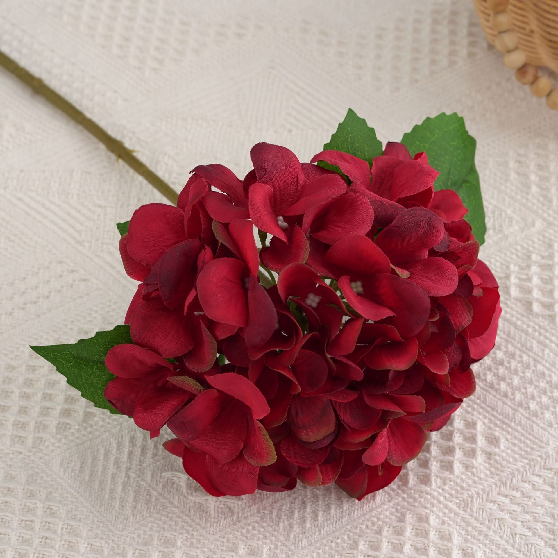 41 cm Künstlicher Hortensienzweig  – Kunstblume Dekoration im Angebot