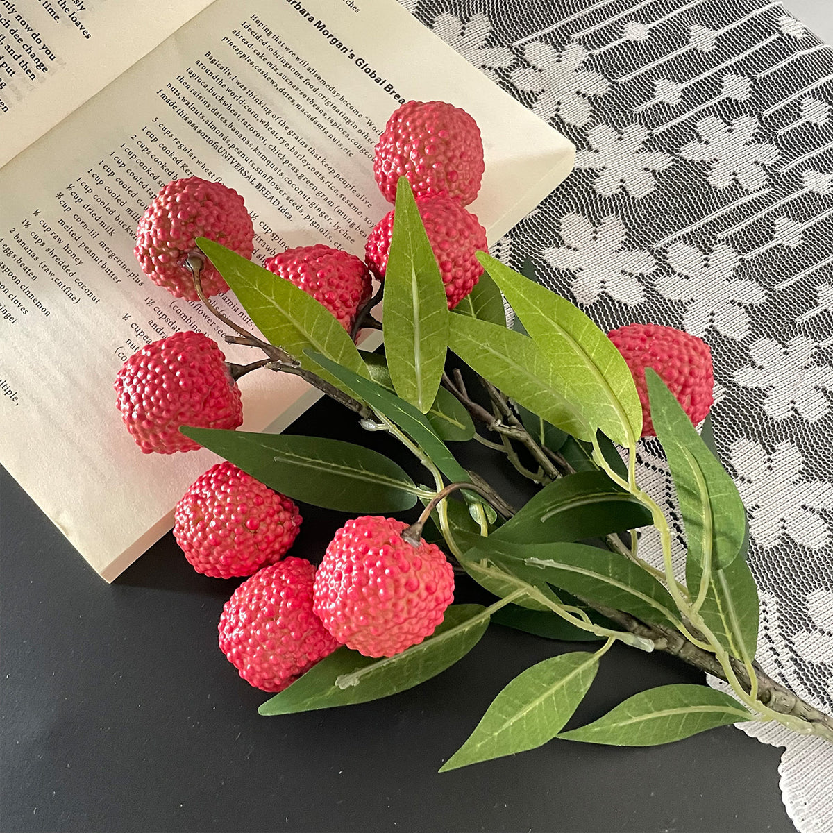 Künstliche Litschifrucht-Zweige, 45 cm, 9 Blüten, 3,5 cm Durchmesser, für Innendekoration, Hotel, Einzelhandel, Hochzeiten
