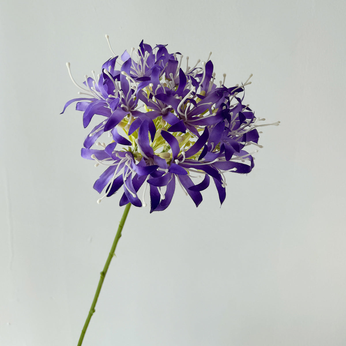 66 cm künstliche Lycoris-Blüten, Busch, Polyester-Seide, für Hoteldekoration, Hochzeiten, Innenräume