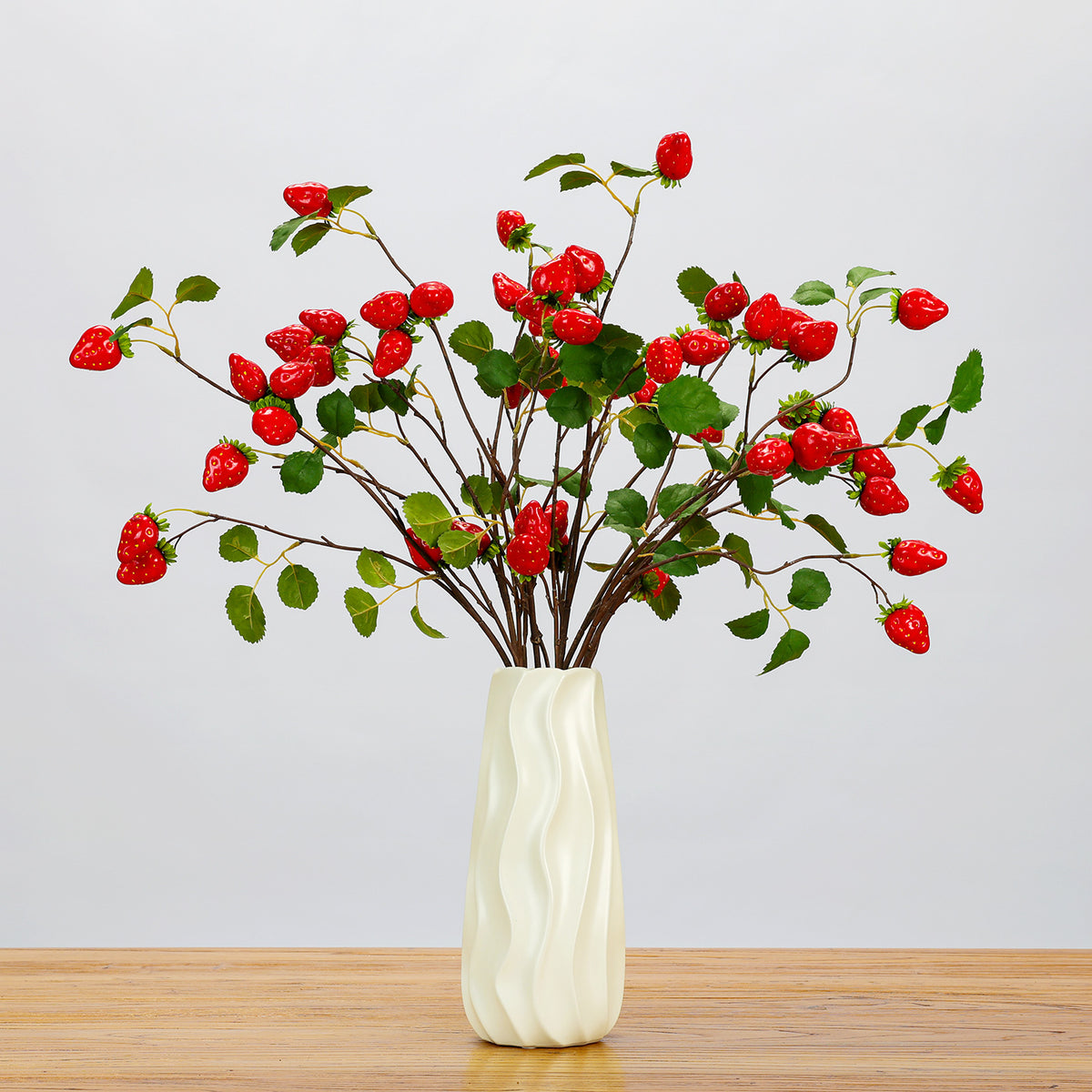 Künstliche Erdbeerranke, 1 Stamm mit 8 Früchten, 72 cm, Schaumstoff, für Floristik & Dekoration