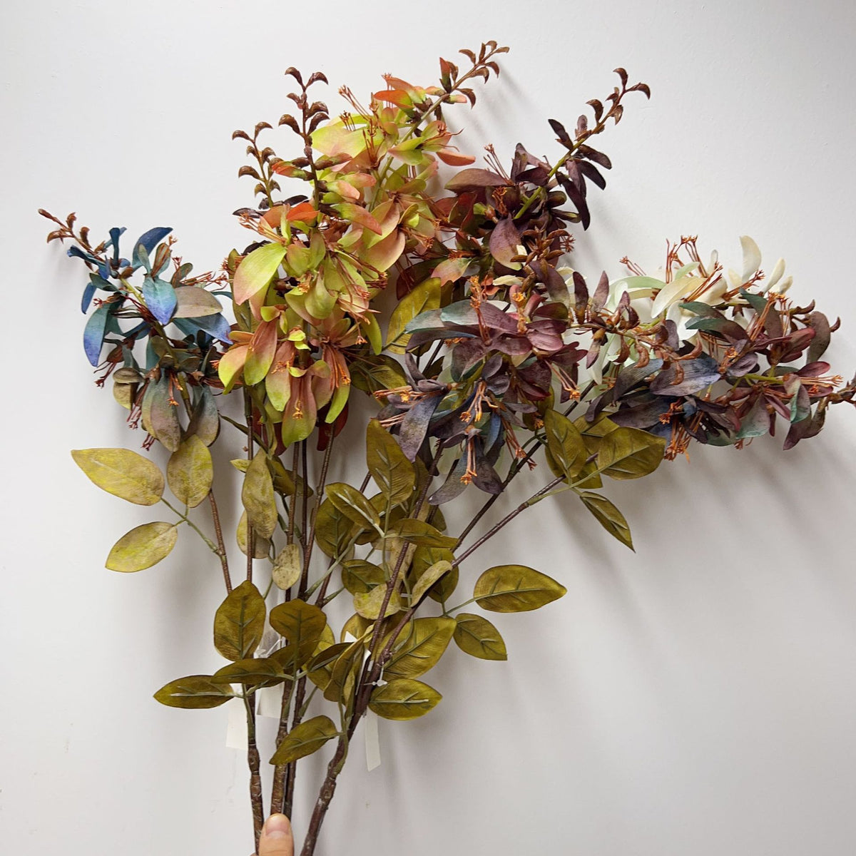 Künstlicher Erythrina-Blütenzweig mit Eukalyptus und Blättern, 83 cm, Einzelstiel aus Seidenstoff