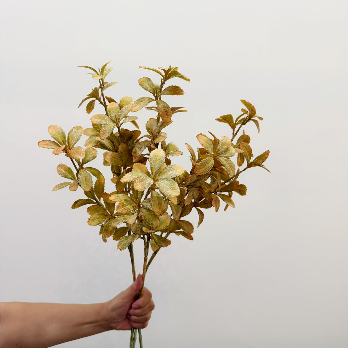 Künstliches Eukalyptus-Blattbusch, Kunststoff, 1 Stück als Zweigbund, 60 cm, für Hochzeit, Hotel und Heimdeko