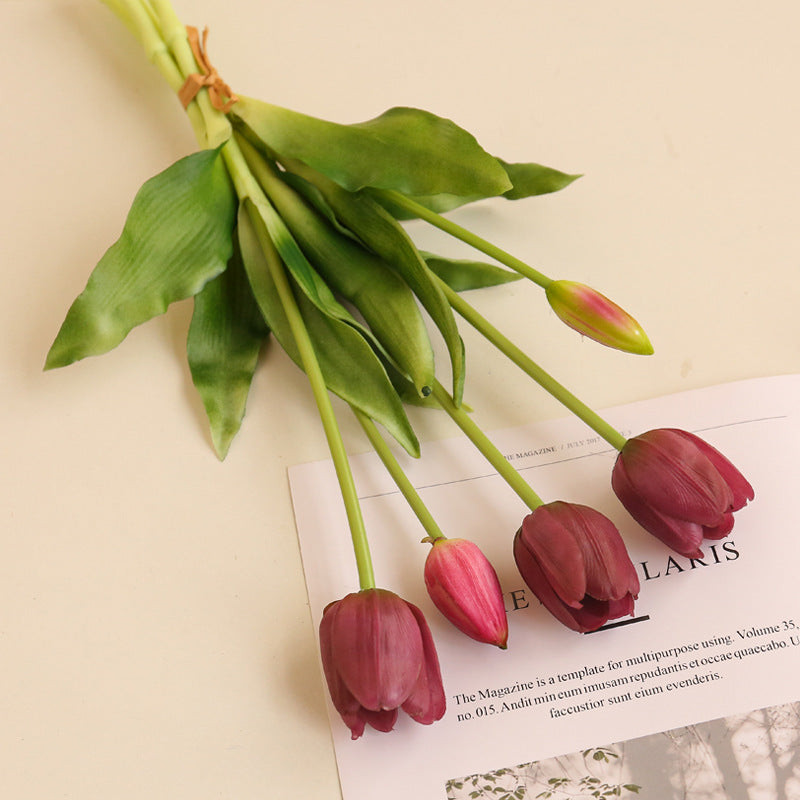 Künstlicher Tulpenstauß  | 5 Stiele (3 Blüten + 2 Knospen) | Latex | UV-beständig | Frühjahrs- & Gartendeko | 9 Farben