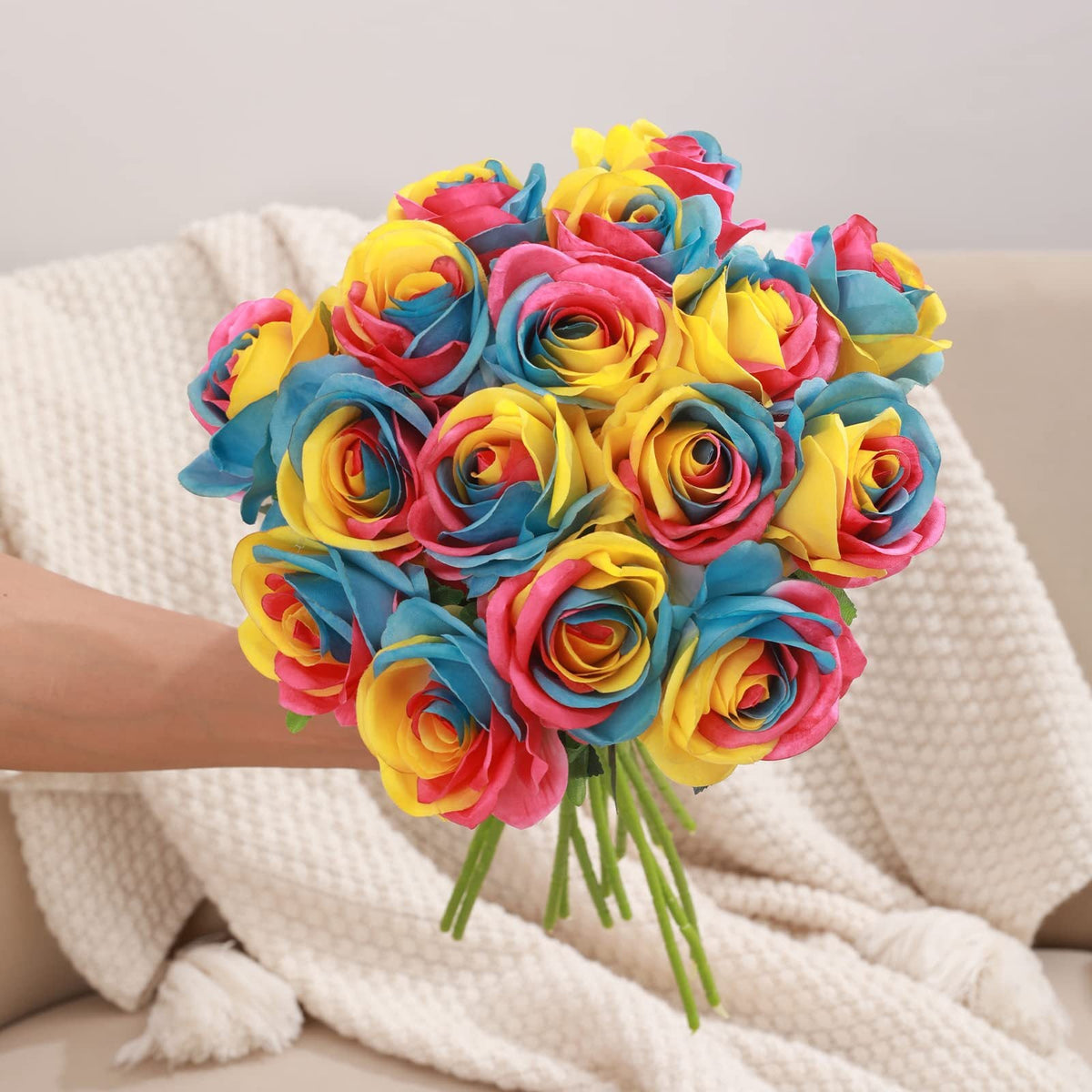 Regenbogen Rose 50 cm, Kunstrose aus Seide in täuschend echter Optik, bunte Stielblume für Hochzeitsdeko, Gestecke, Vase, langlebig