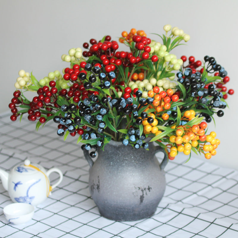 Ilex Zweige künstlich 35 cm, Dekozweige mit Beeren für Vase & Gestecke, Naturgetreue Stechpalme für Weihnachtsdeko, Herbst & ganzjährige Dekoration