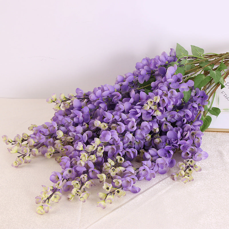 Künstlicher Blauregen 4er-Set, 109 cm lange Glyzinien Zweige, Täuschend echte Seidenblumen, Hängende Deko für Hochzeit, Event & Zuhause