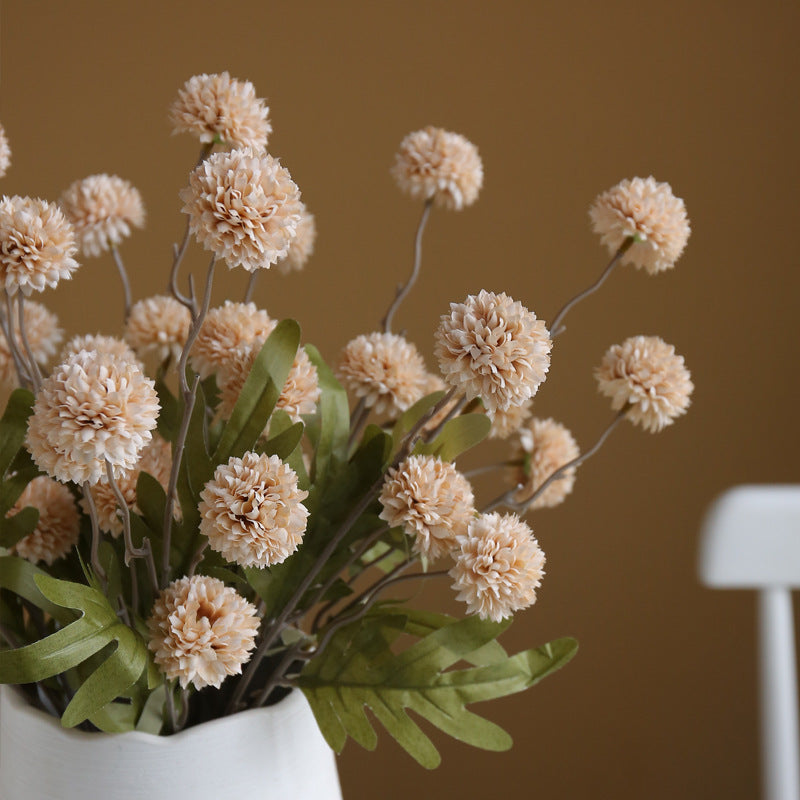 Künstlicher Kiku Stiel 66 cm, Chrysantheme Pompon Blume, realistischer Künstliche Gänseblümchen für hohe Vasen, Hochzeitsdeko, Event & Wohnkultur