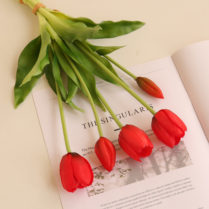 Künstlicher Tulpenstauß  | 5 Stiele (3 Blüten + 2 Knospen) | Latex | UV-beständig | Frühjahrs- & Gartendeko | 9 Farben